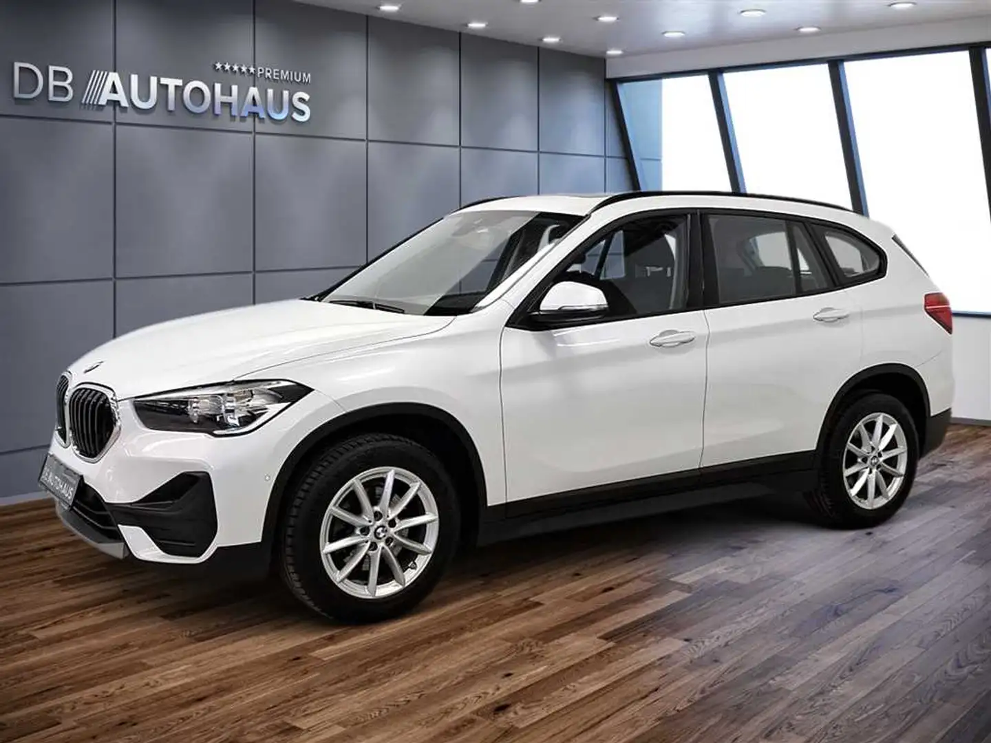 BMW X1 sDrive 18d Weiß - 1