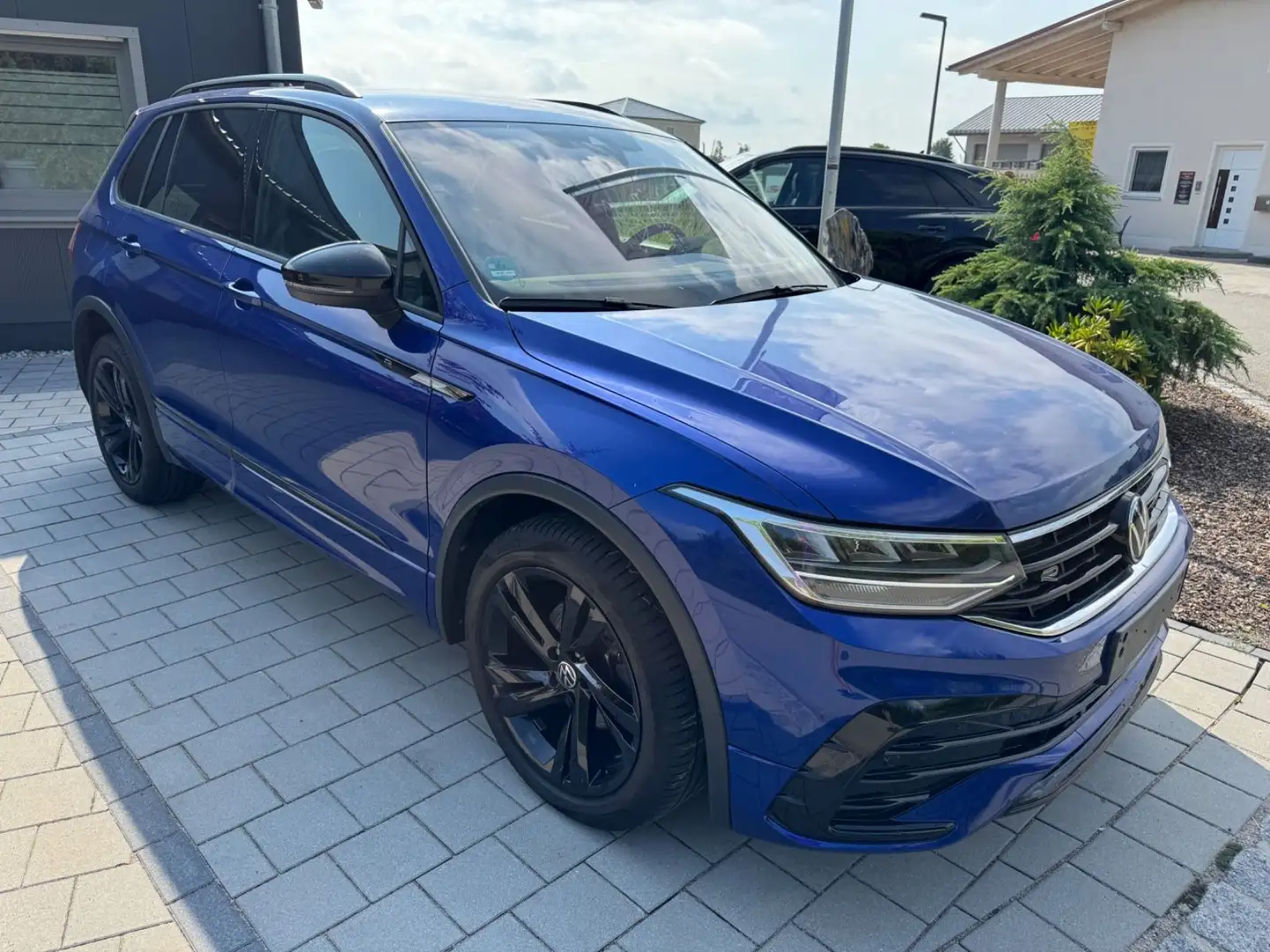 Volkswagen Tiguan 2.0 TDI, R-Line Bleu - 1