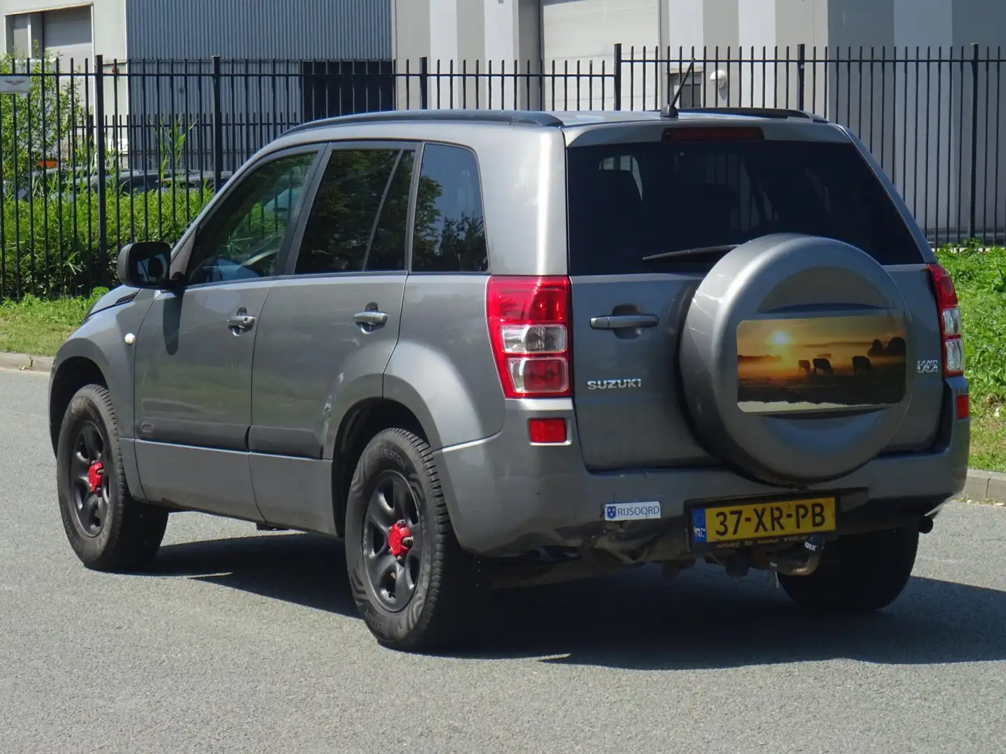 Suzuki Grand Vitara 2.0-16V Shogun NAP/AIRCO/APK 08-07-2026 Grijs - 2