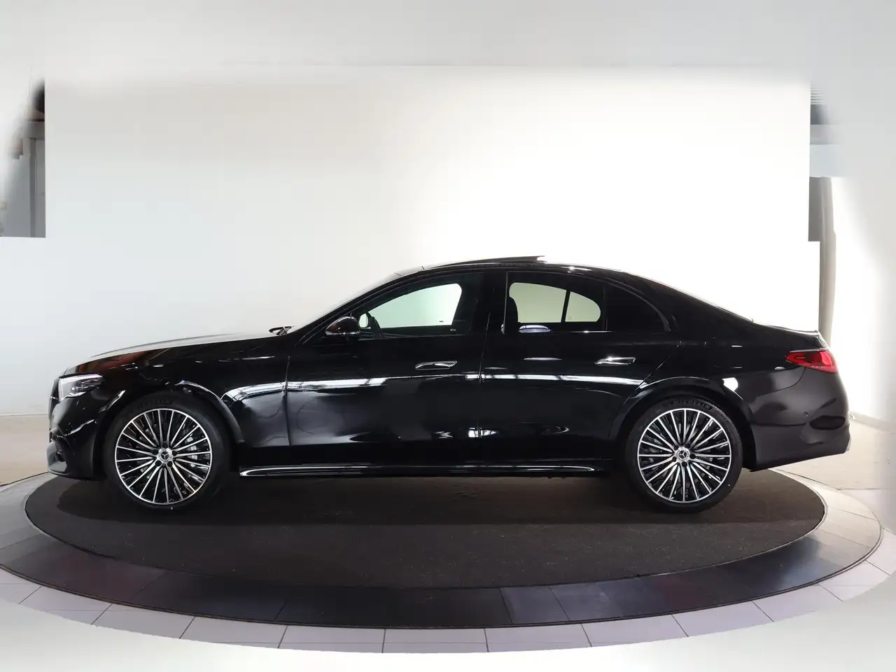 Mercedes-Benz E-Class 2026