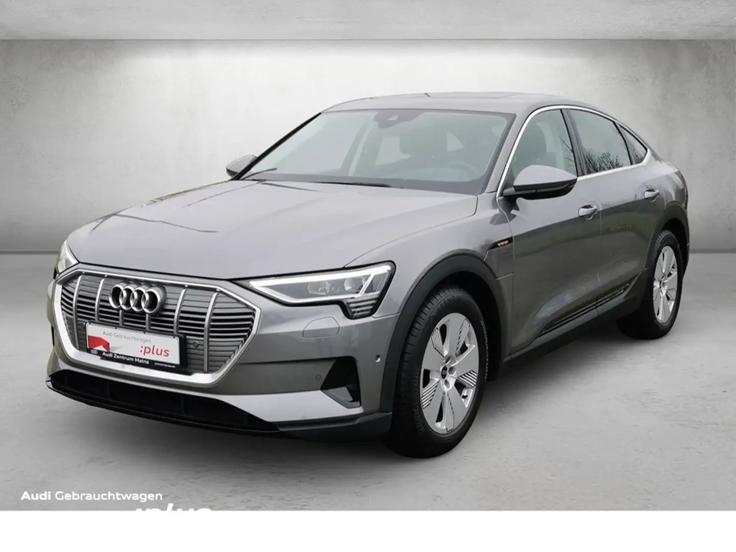 Audi e-tron Sportback 55 quattro *Kamera*Pano*AHK* Grau - 1