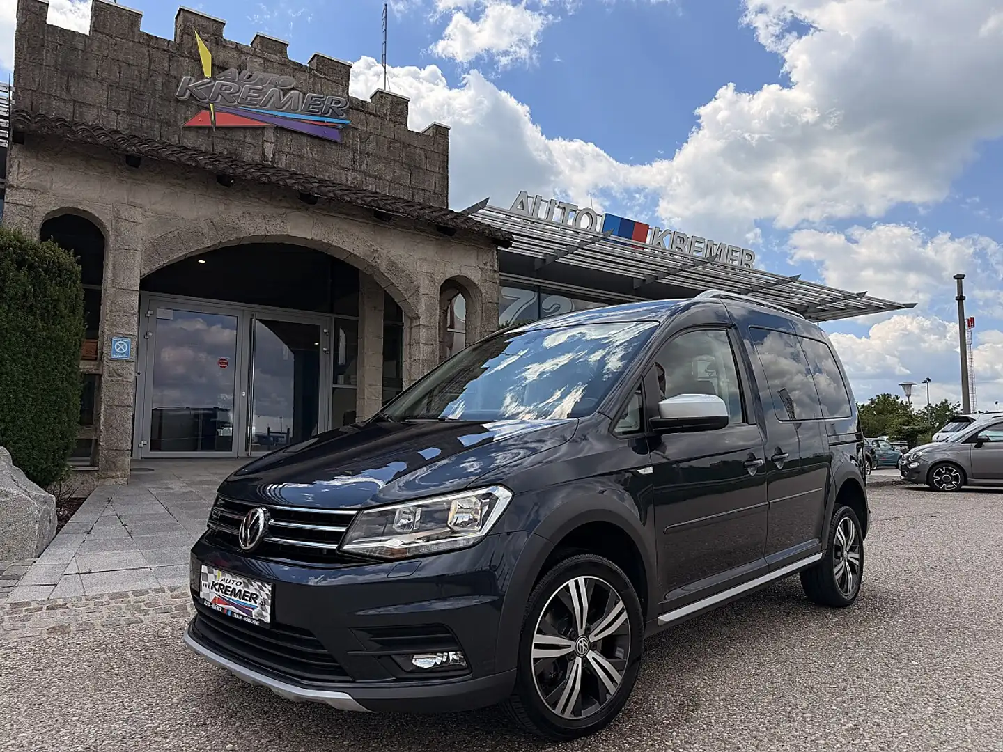 Volkswagen Caddy Alltrack 2,0 TDI 4Motion/1.BESITZ/NAVI/SHZ/TEMP... Blau - 1