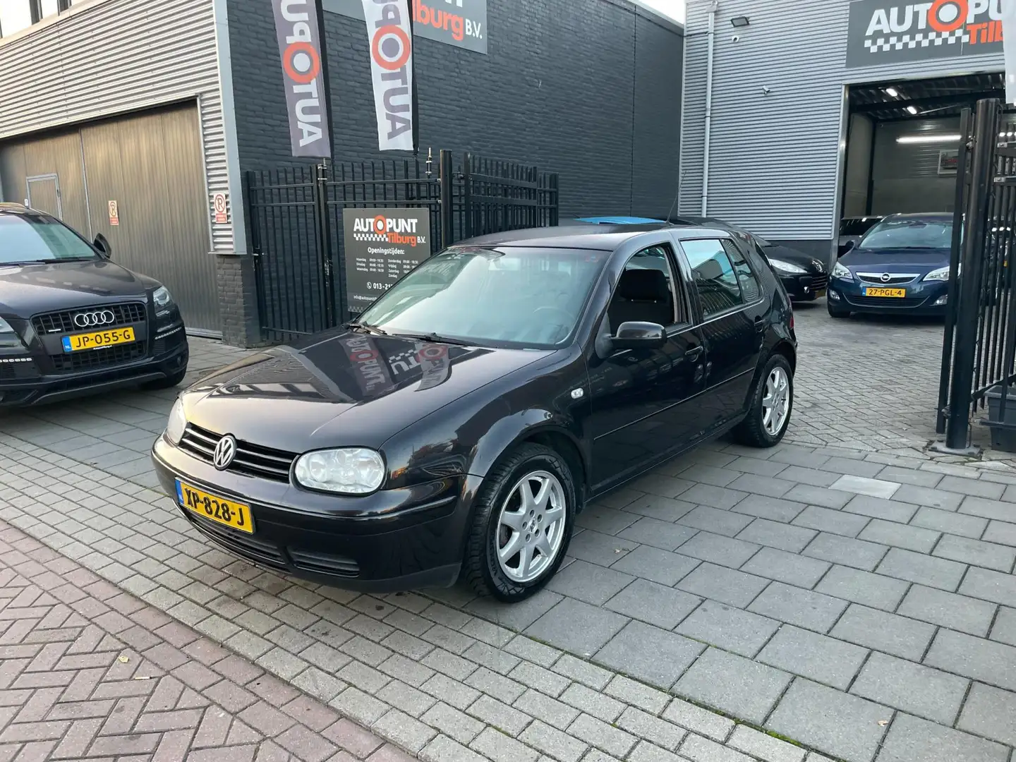 Volkswagen Golf 1.6 Turijn Automaat Airco NAP APK 1 Jaar Schwarz - 1
