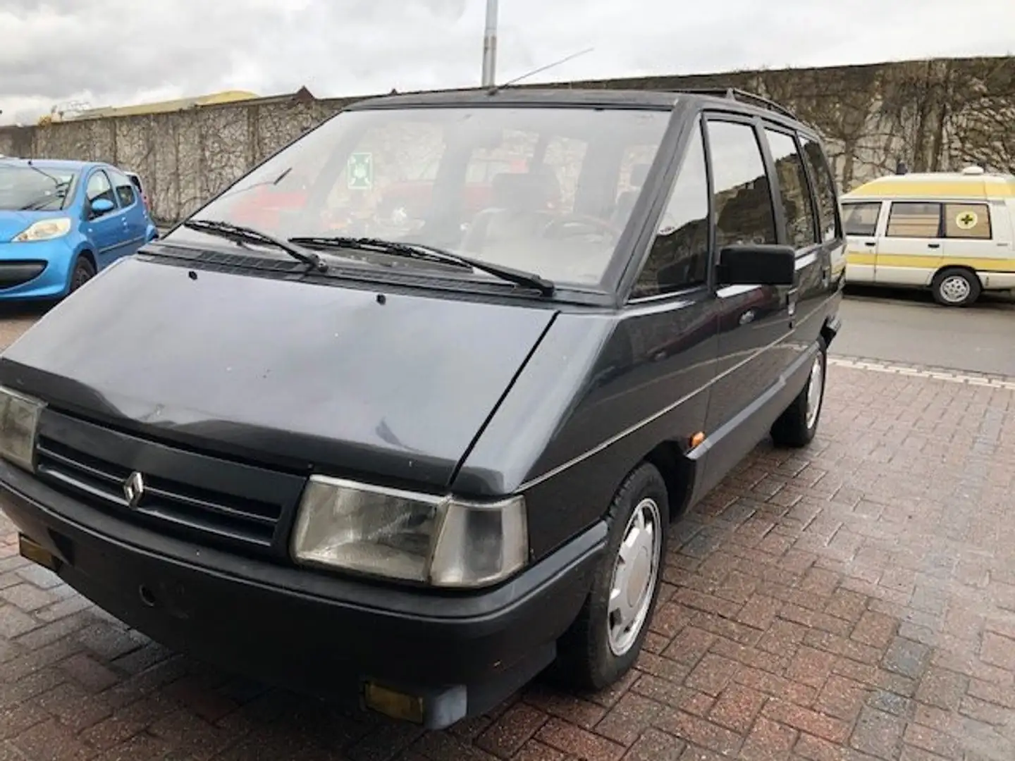 Renault Espace connolly (limited) crna - 1