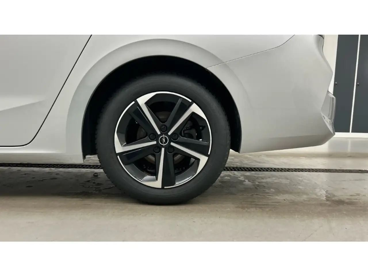 Opel Astra Sports Tourer GS ACC Head-Up Schiebedach, миниатюра 23