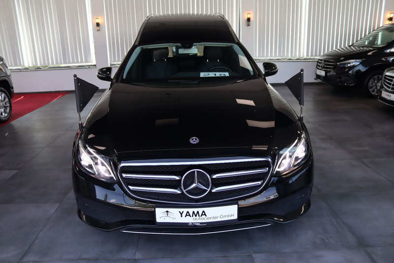 Mercedes-Benz E 200 d Bestattungswagen / Leichenwagen — photo 2