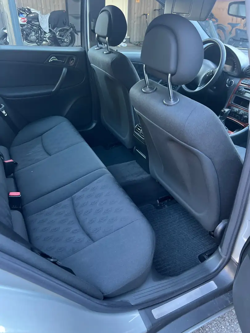 Mercedes-Benz C 200 C 200 Classic CDI Classic Silber - 2