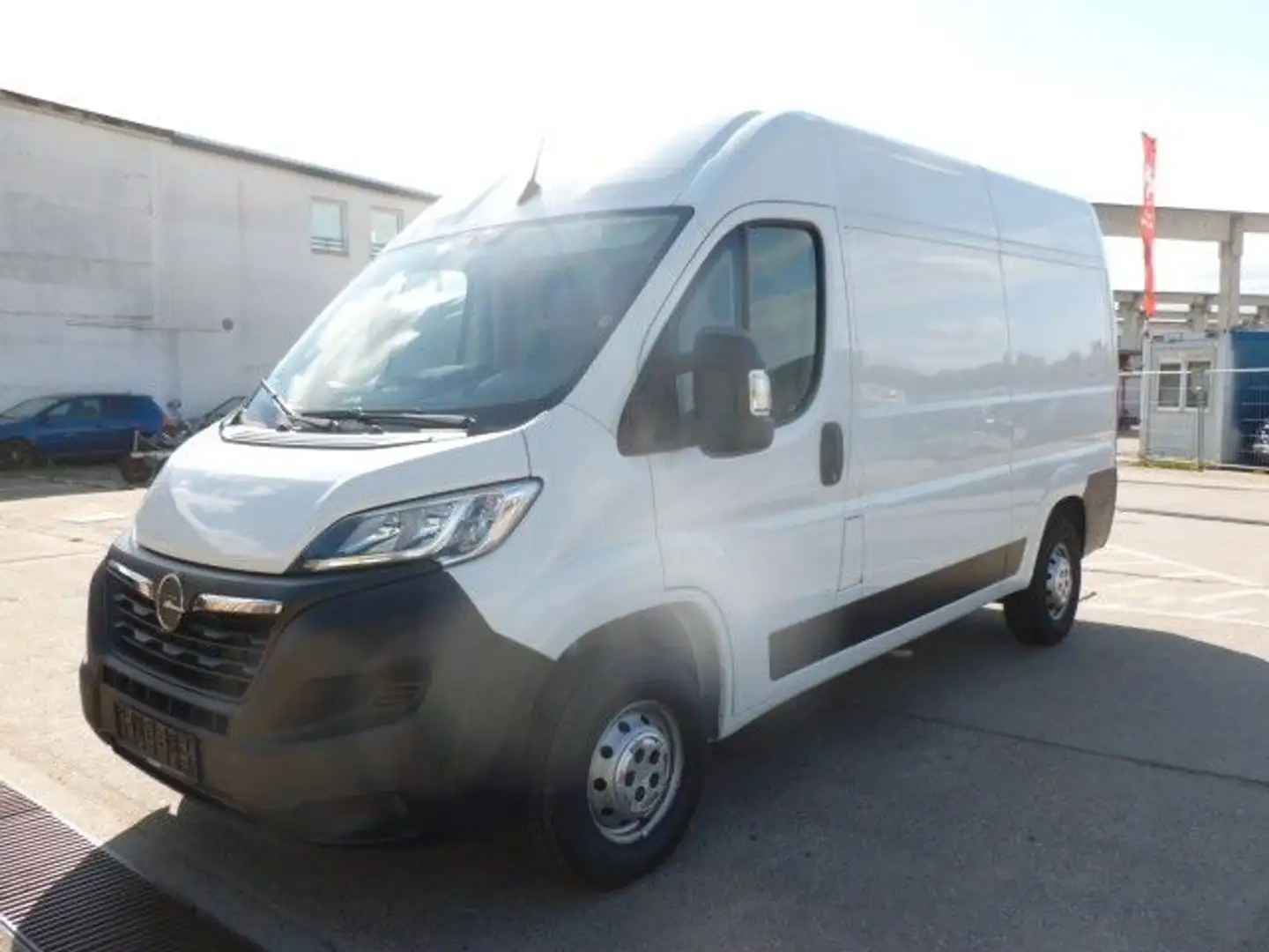 Opel Movano C L2H2 3,5T Blanc - 2