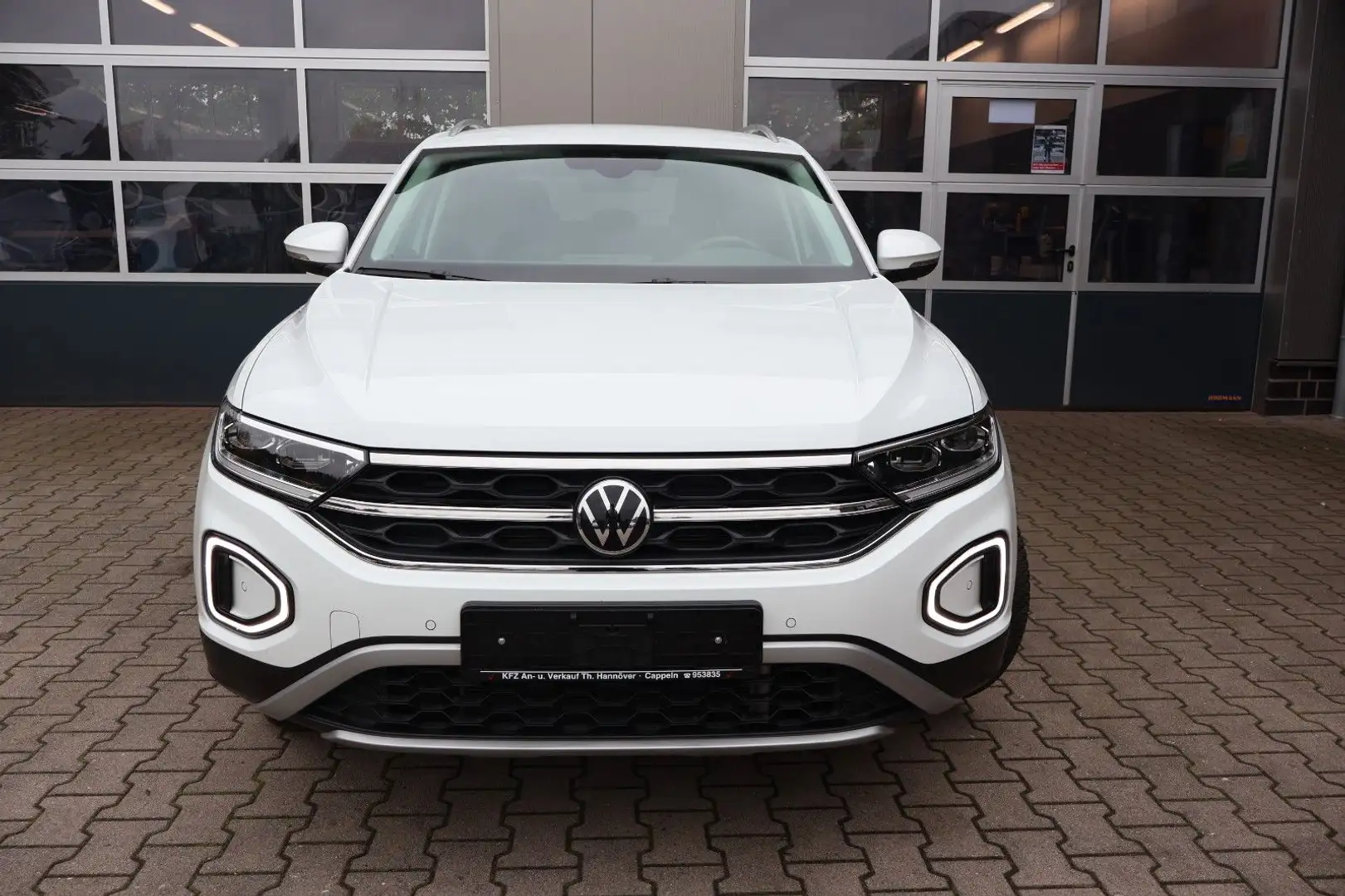 Volkswagen T-Roc Style DSG/Kamera/AHK abnehmbar/LED/Navi Weiß - 2