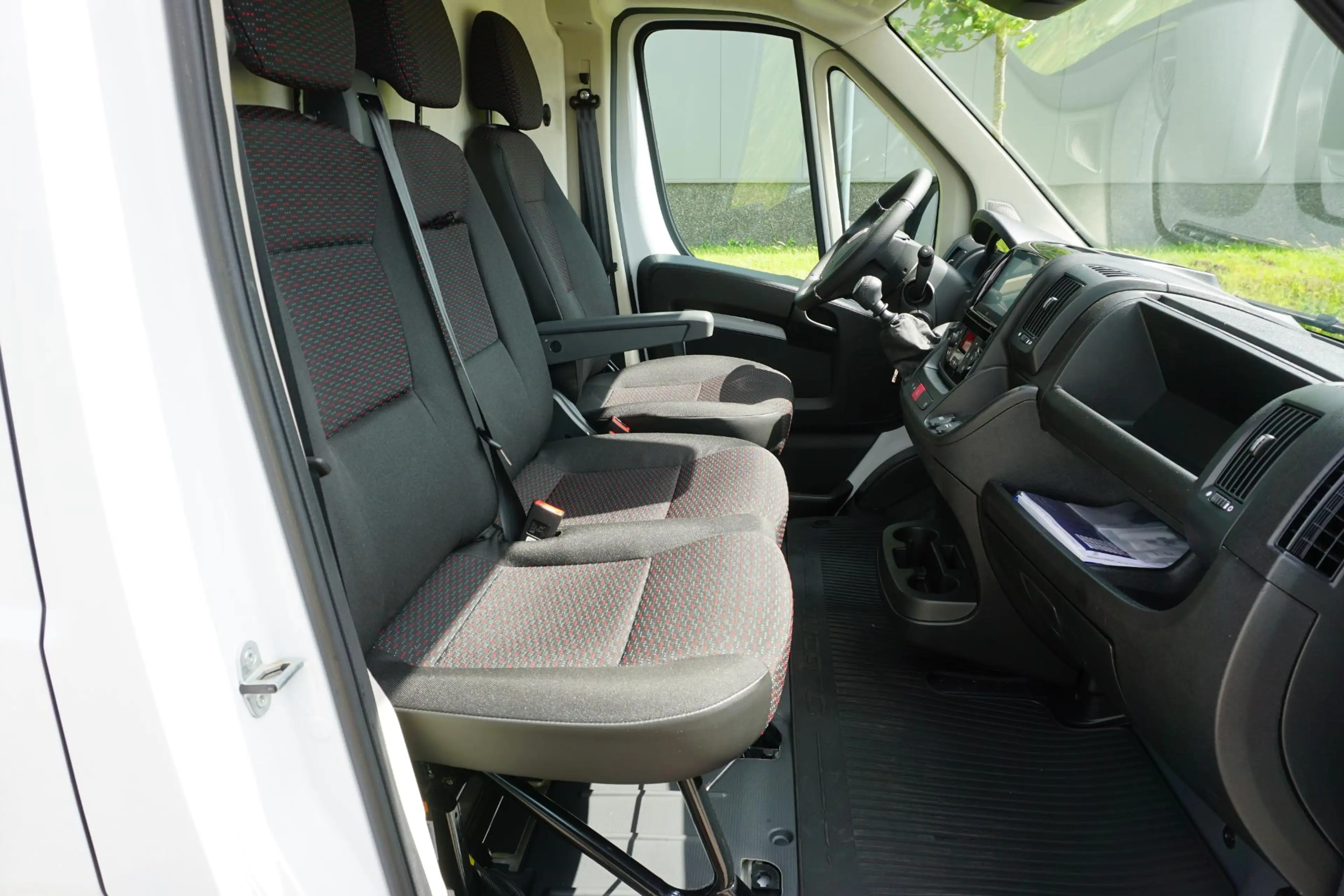 Fiat Ducato 35 2.2 MultiJet L3H2 140 pk |Camera |Cruise |Navi — photo 14