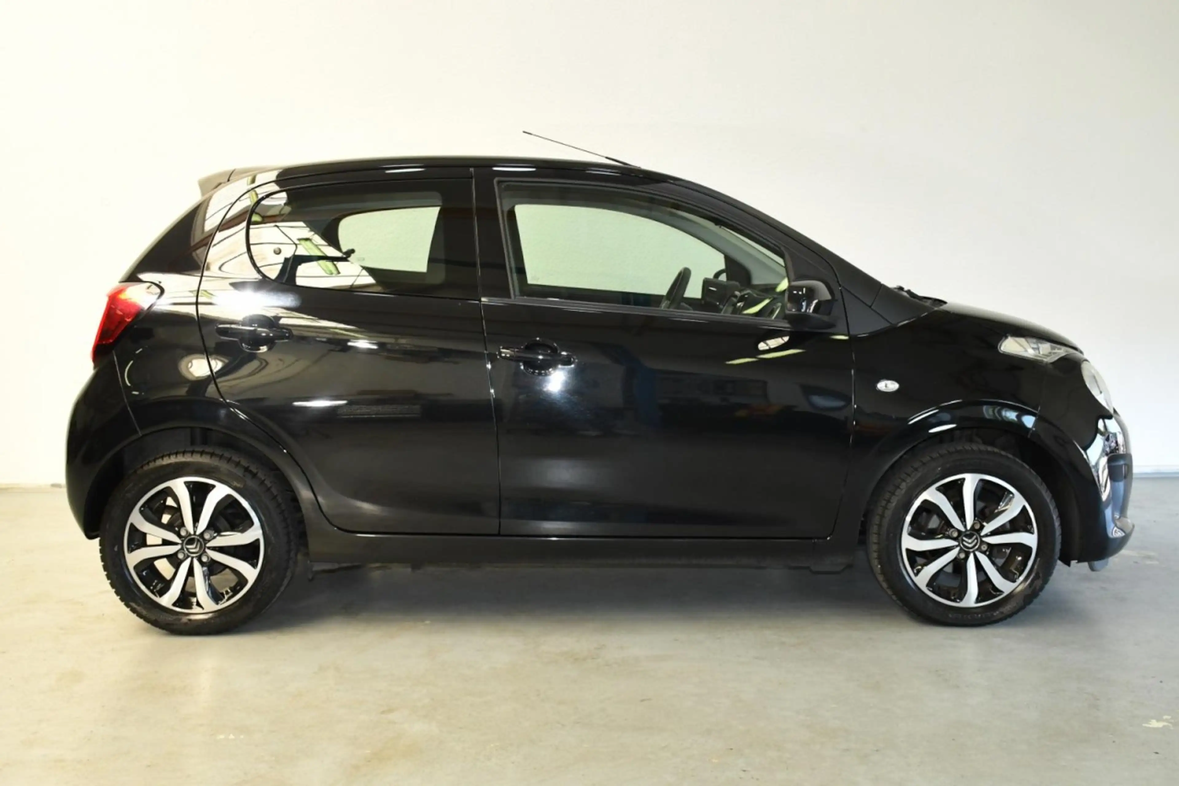Citroen C1 VTI 68 ETG Aut.*Klima*R.Kamera*BT*SHZ Klima — photo 5