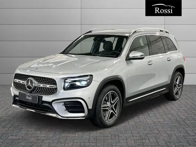 Mercedes-Benz GLB 200 d Automatic