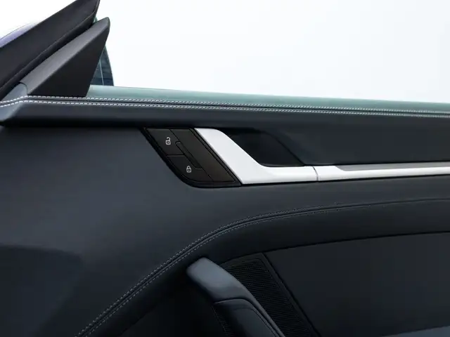 Porsche 911 Carrera Ansicht 43