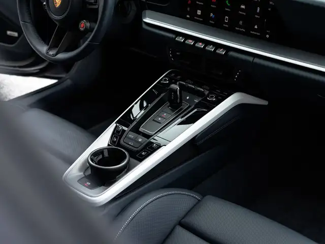 Porsche 911 Carrera Ansicht 31