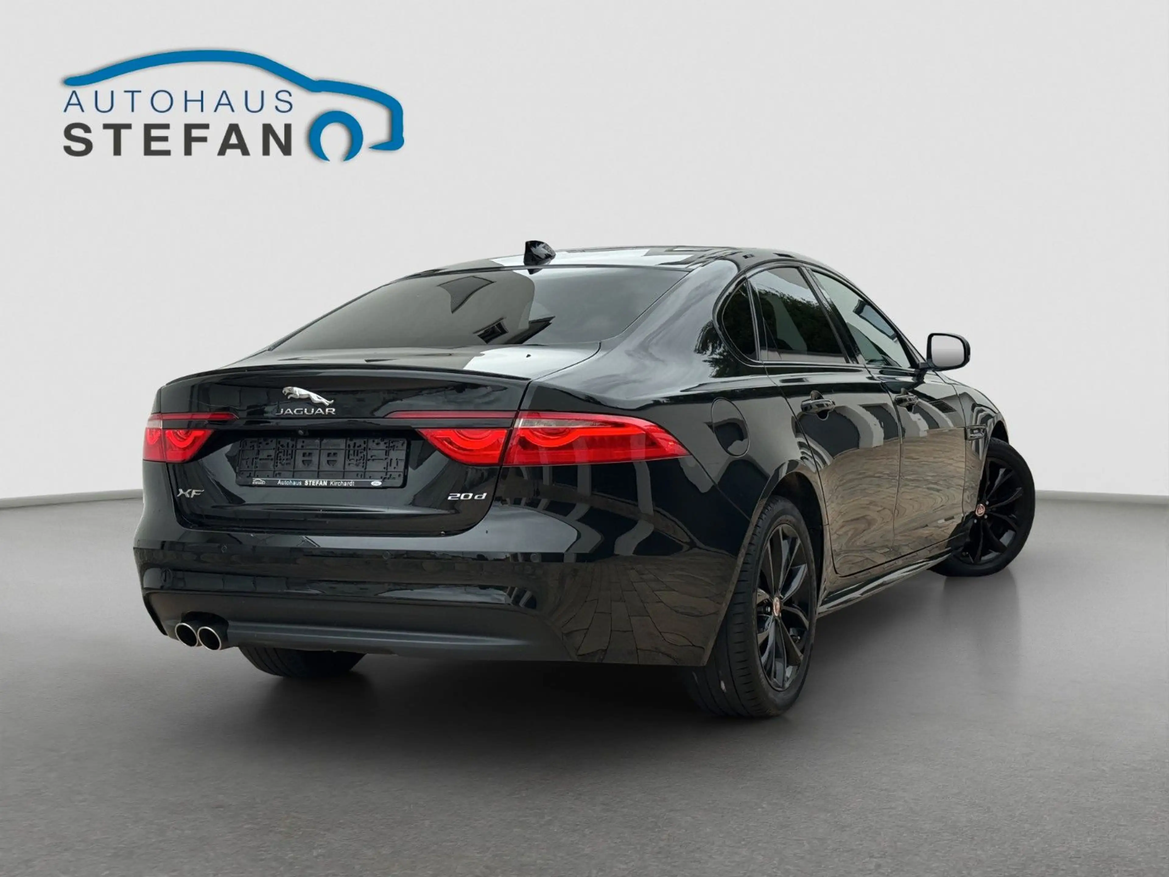 Jaguar XF 20d Aut. R-Sport Ingenium Edition Limousine — photo 3