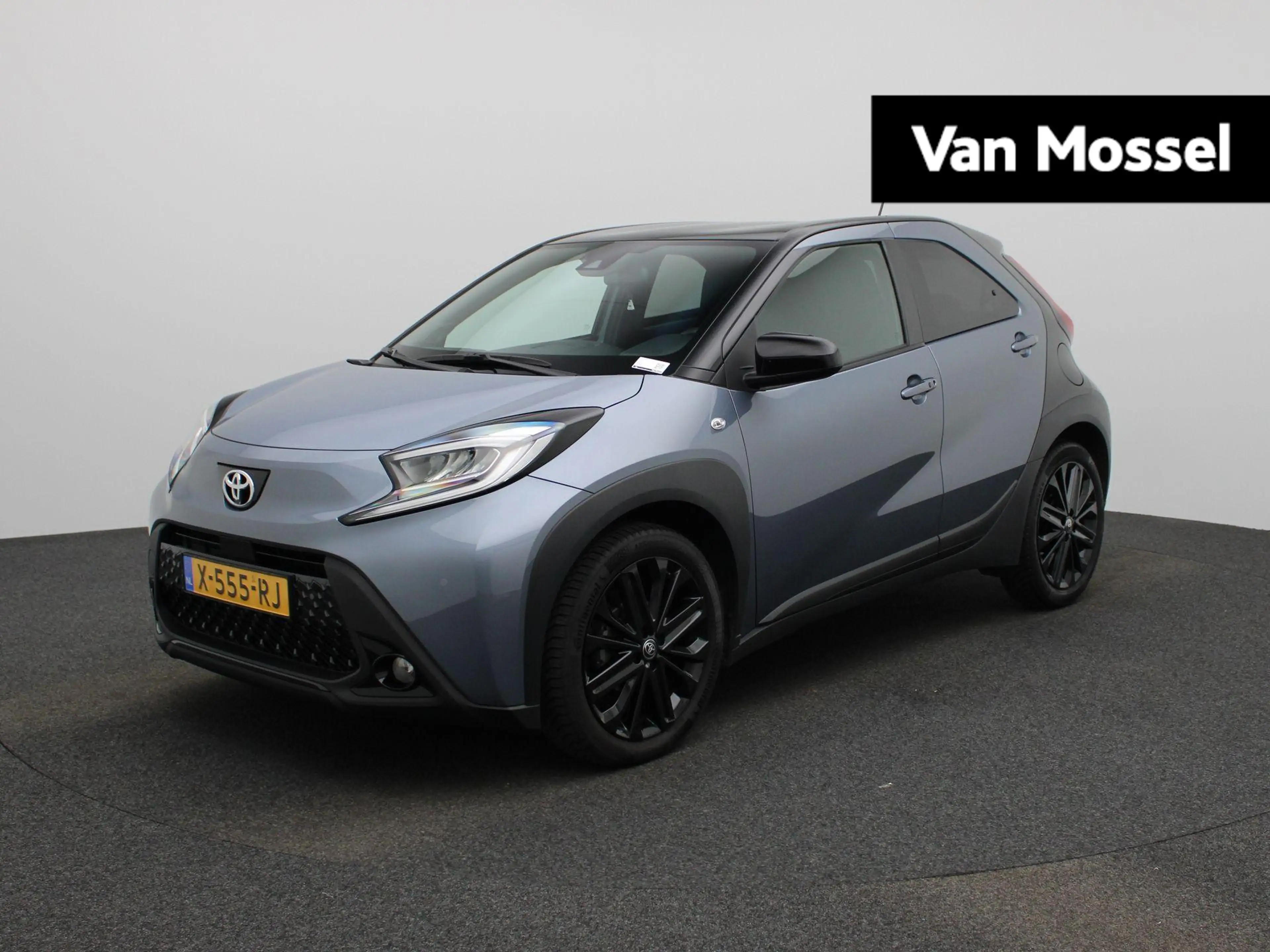 Toyota Aygo X 1.0 VVT-i MT Premium | JBL Audio | Camera | Stoelv