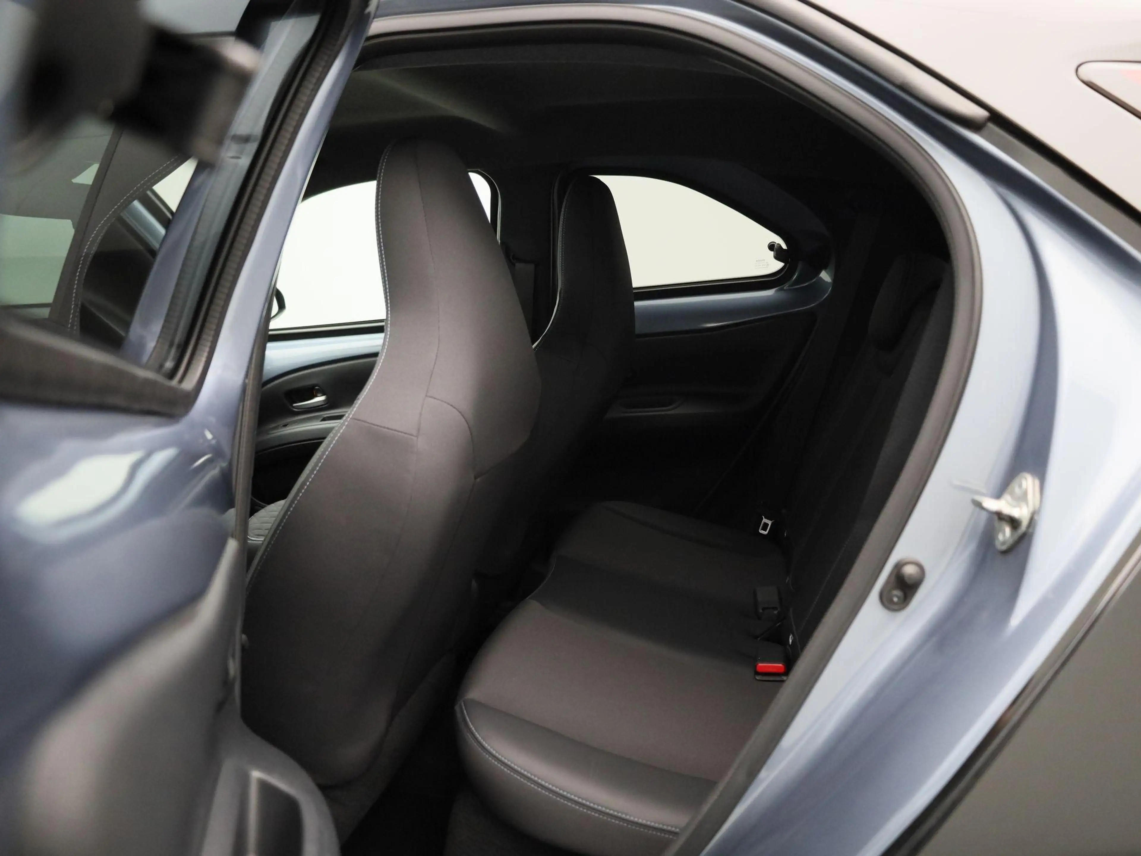 Toyota Aygo X 1.0 VVT-i MT Premium | JBL Audio | Camera | Stoelv — photo 10