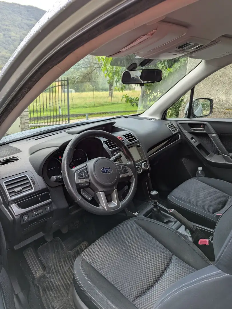 Subaru Forester 2.0d-L Style - 2