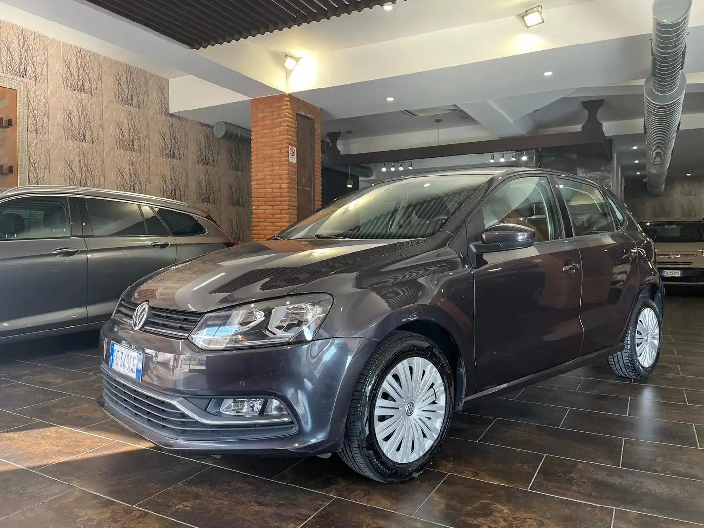 Volkswagen Polo Polo V 2014 5p 1.4 tdi Comfortline 75cv Grigio - 1