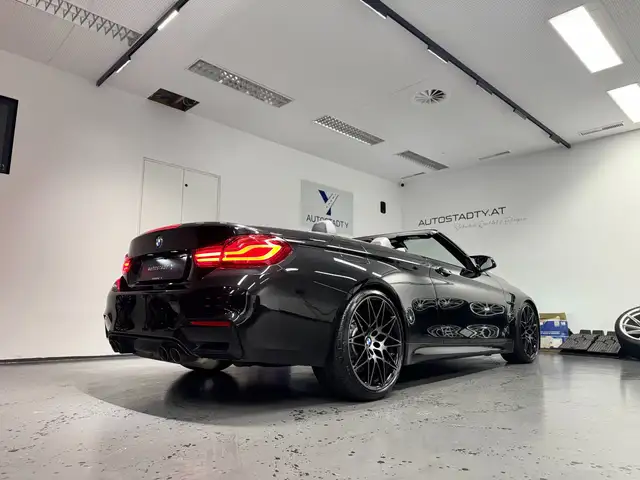 BMW M4 view 14