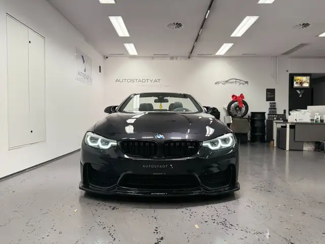 BMW M4 view 7