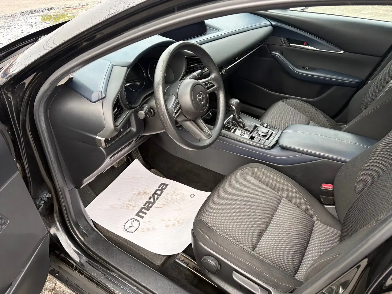 Mazda CX-30 снимка Mazda CX-30