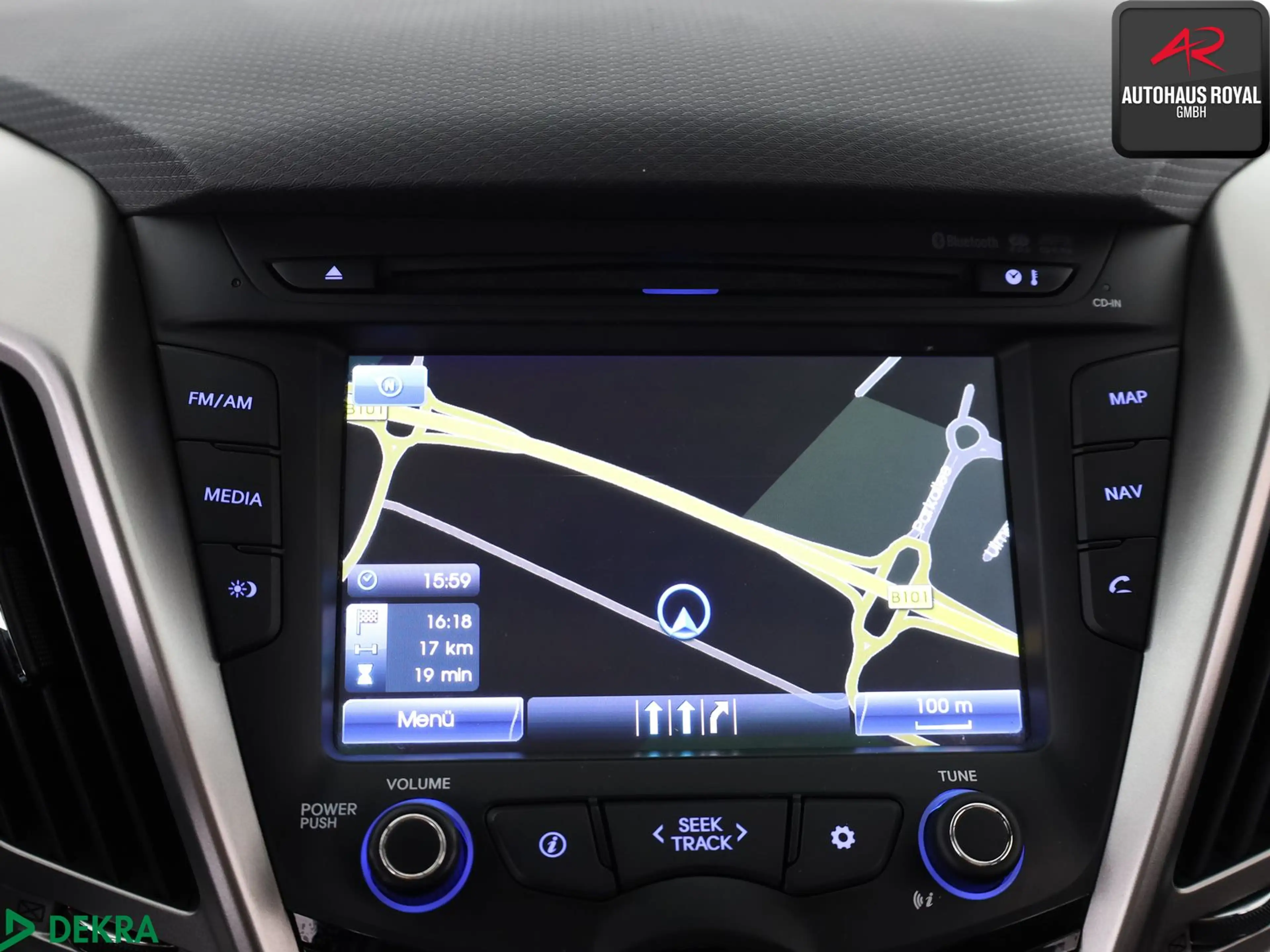 Hyundai VELOSTER Veloster 1.6 GDI PANORAMA,KAMERA,KEYLESS,18ZOLL — photo 15