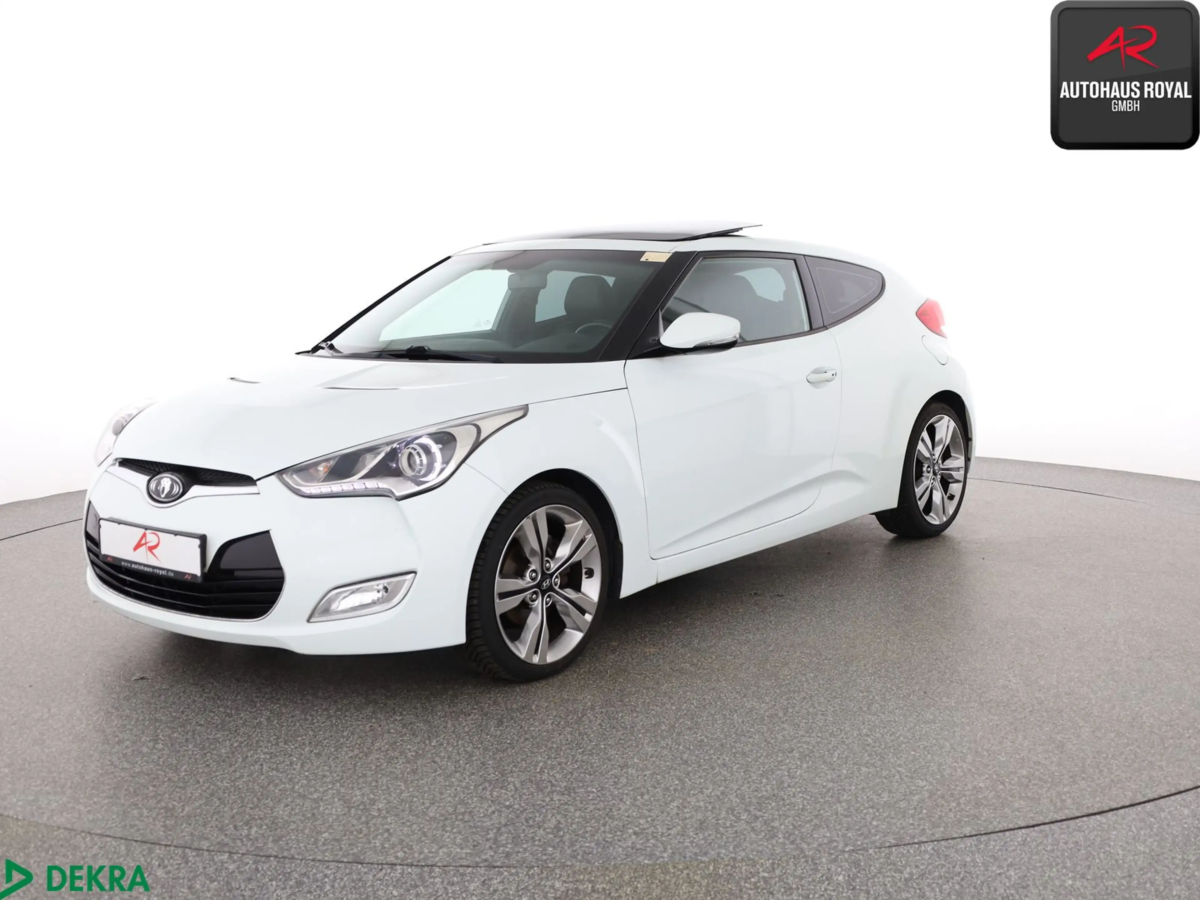 Hyundai VELOSTER Veloster 1.6 GDI PANORAMA,KAMERA,KEYLESS,18ZOLL