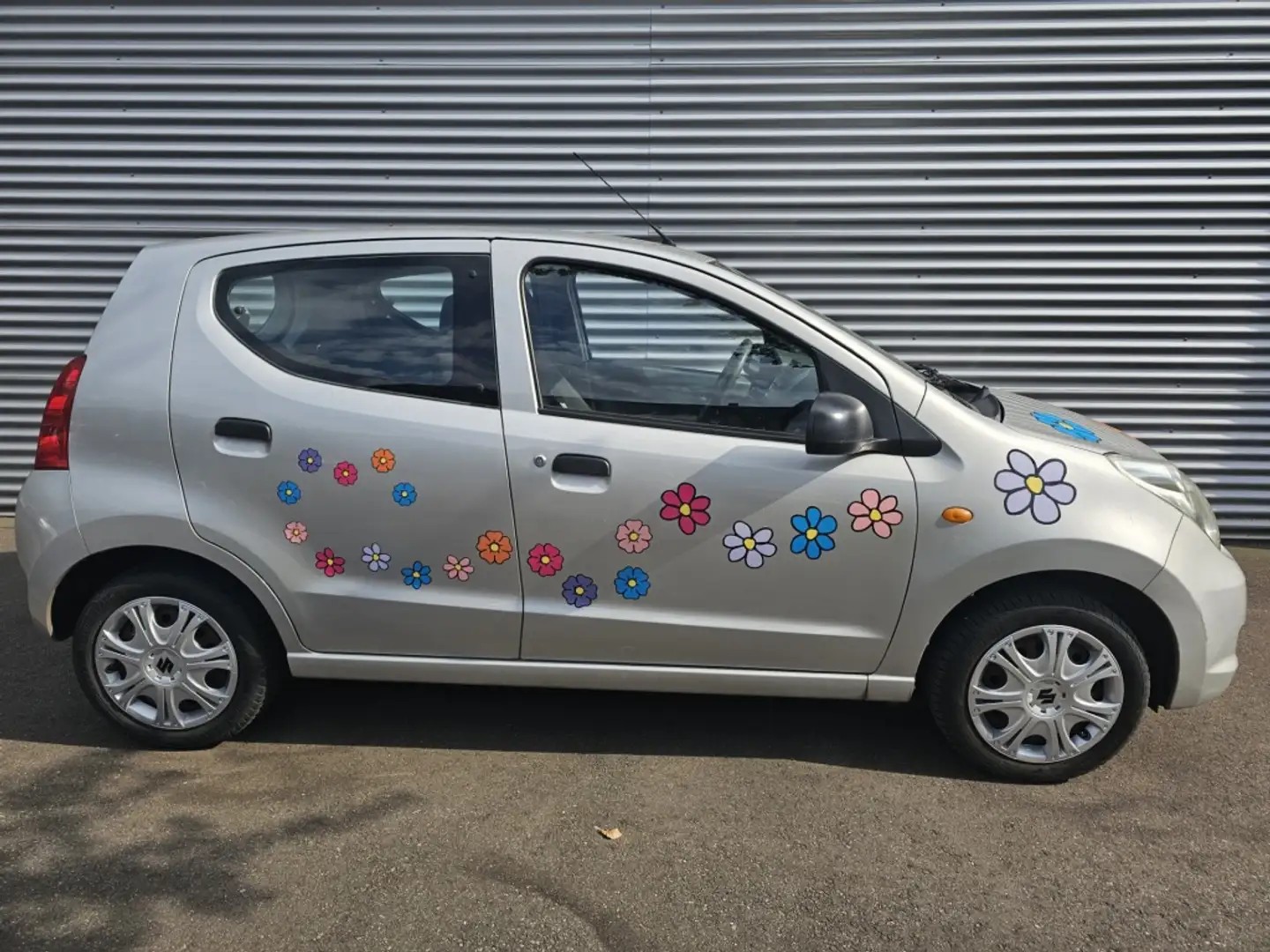 Suzuki Alto 1.0 Comfort Plus Gris - 1