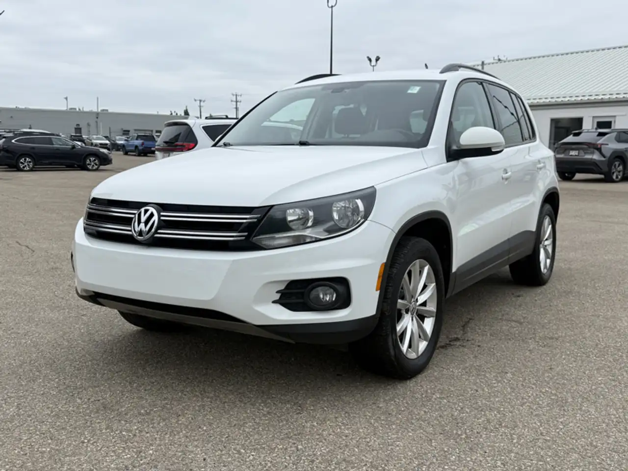Volkswagen Tiguan снимка Volkswagen Tiguan