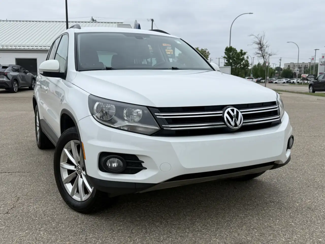 Volkswagen Tiguan снимка Volkswagen Tiguan