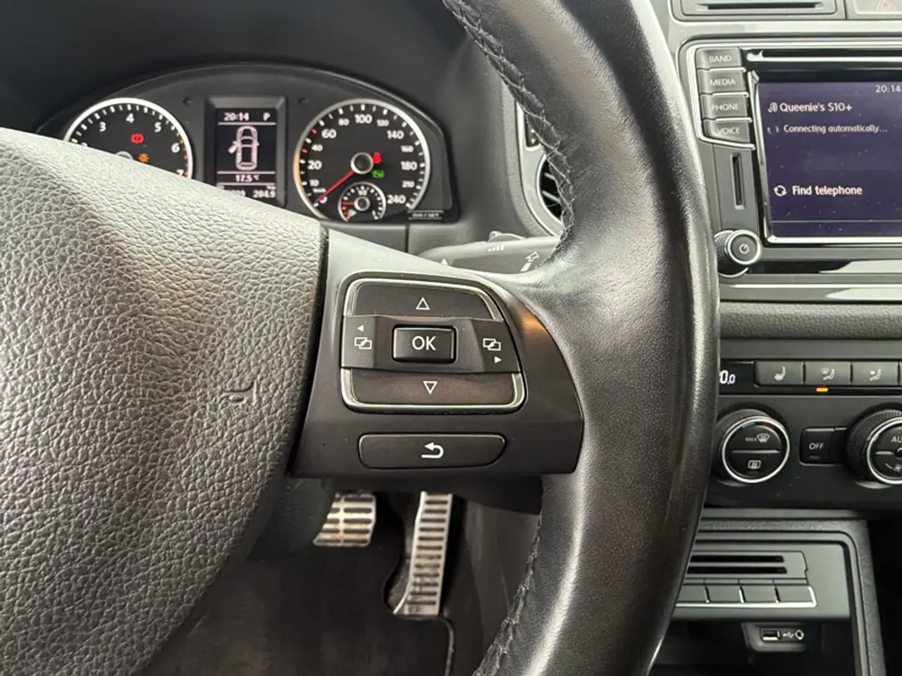 Volkswagen Tiguan снимка Volkswagen Tiguan