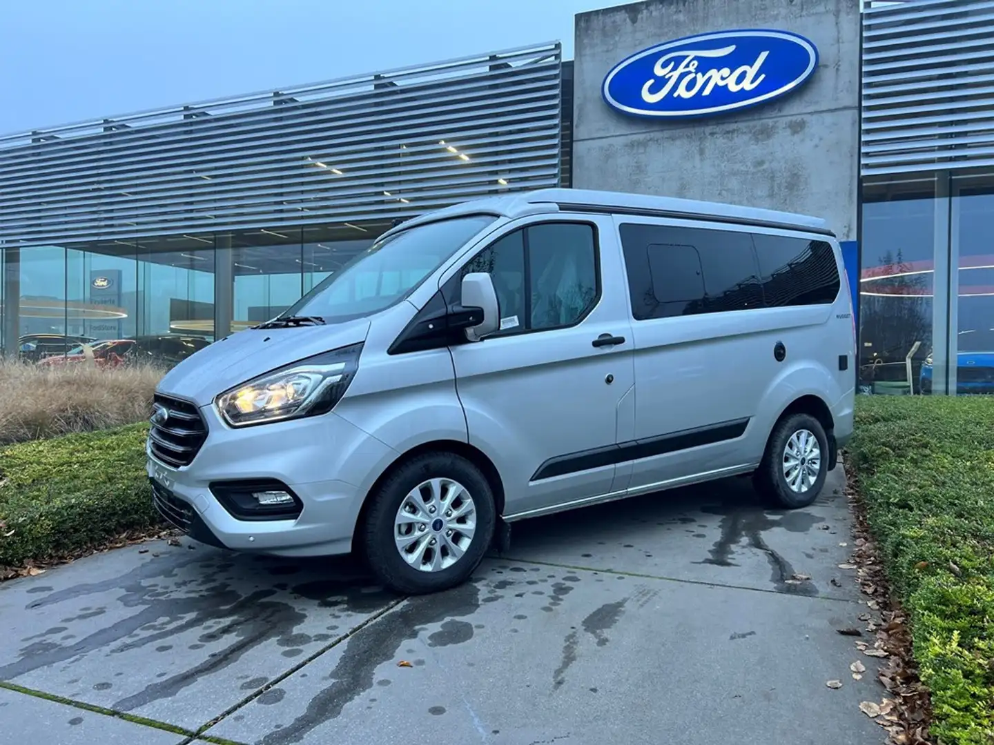 Ford Transit Custom NUGGET - HEFDAK - 150 PK AUTOMAAT - Zilver - 1