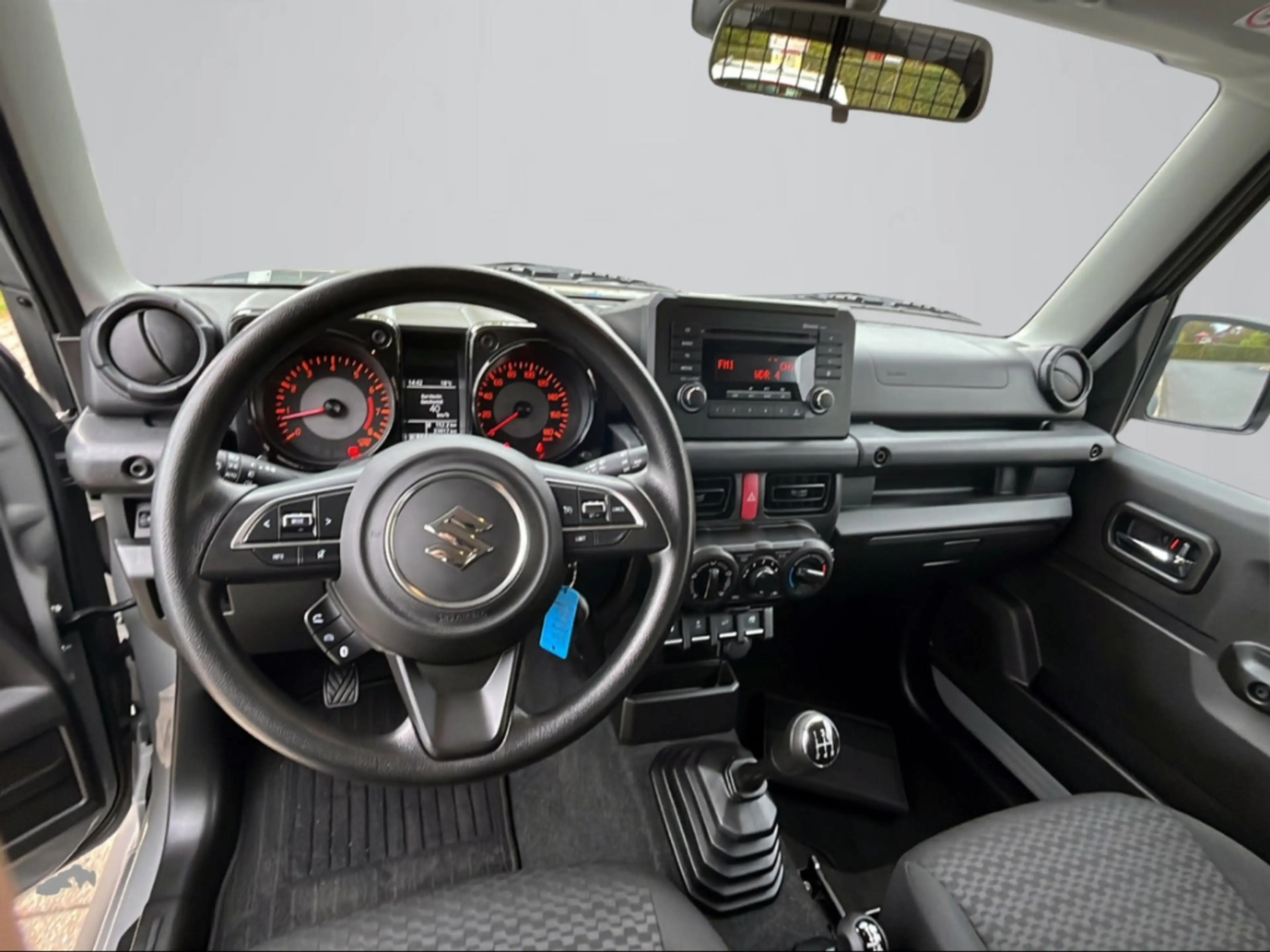Suzuki Jimny Comfort Allgrip NFZ DAB SHZ Spurhalteass. Fernlich — photo 12