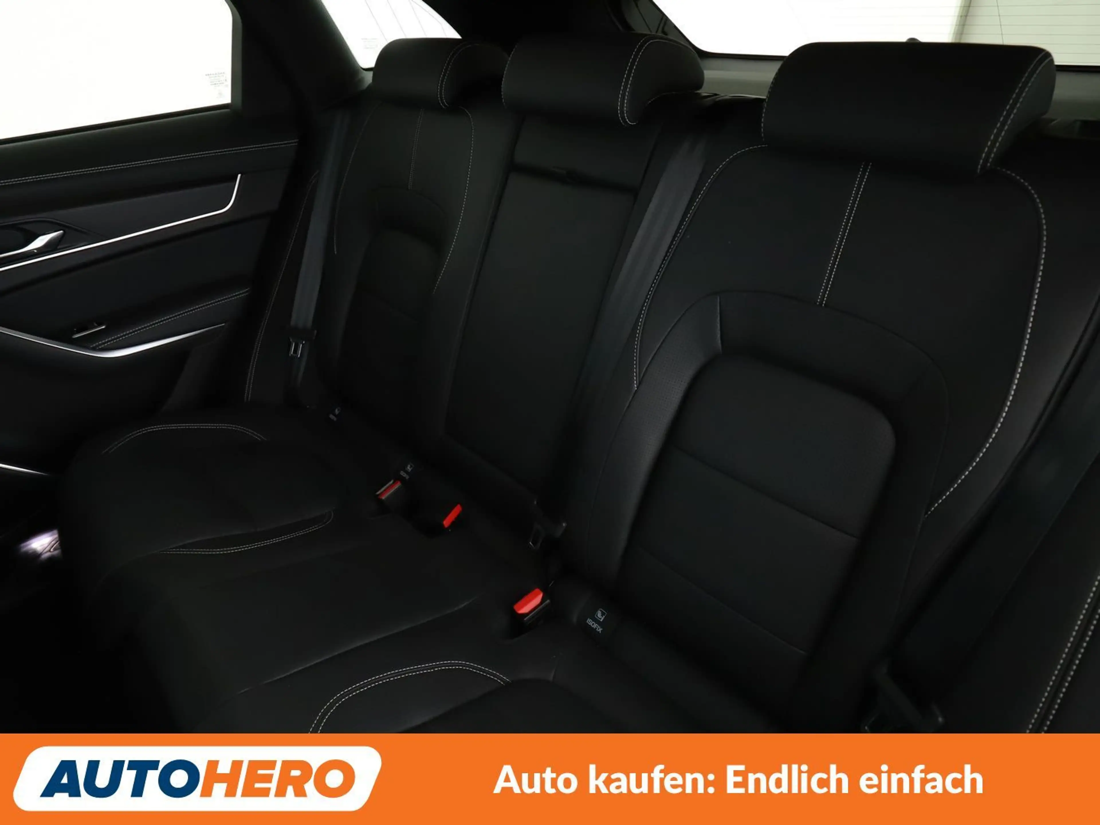 Jaguar F-Pace D300 Mild-Hybrid R-Dynamic SE AWD Aut.*CAM* — photo 14