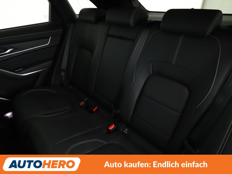 Jaguar F-Pace D300 Mild-Hybrid R-Dynamic SE AWD Aut.*CAM* — photo 14