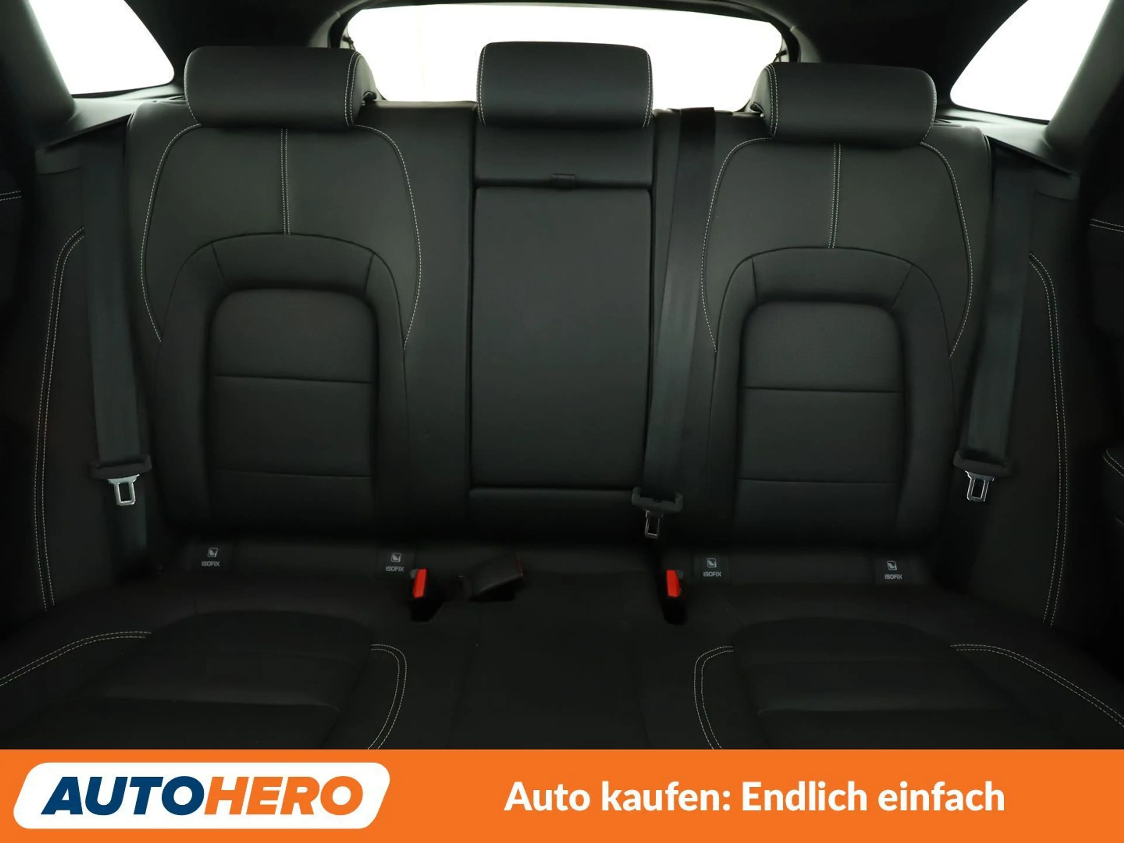 Jaguar F-Pace D300 Mild-Hybrid R-Dynamic SE AWD Aut.*CAM* — photo 15