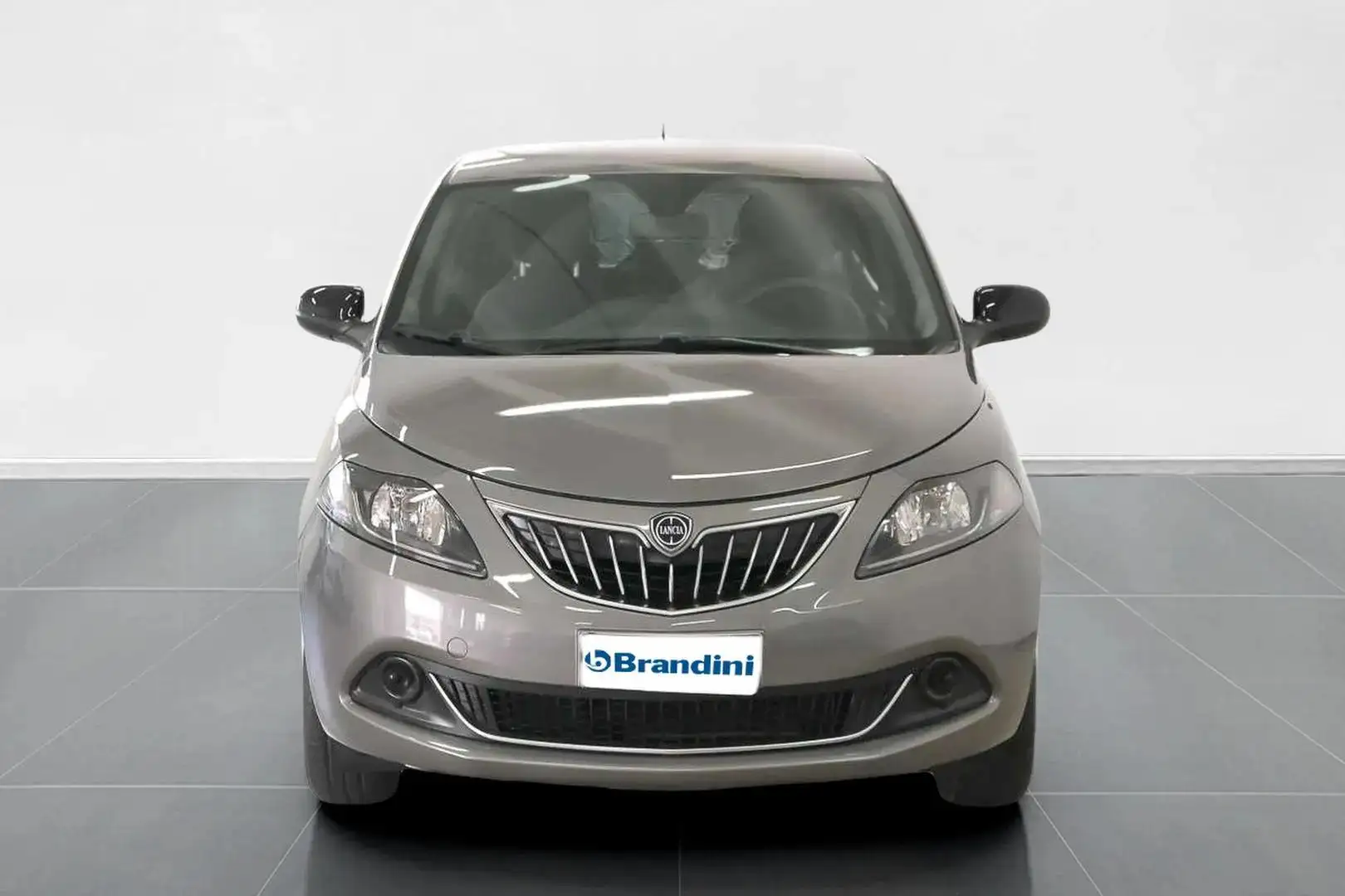Lancia Ypsilon 1.0 FireFly Hybrid Platino Grigio - 2