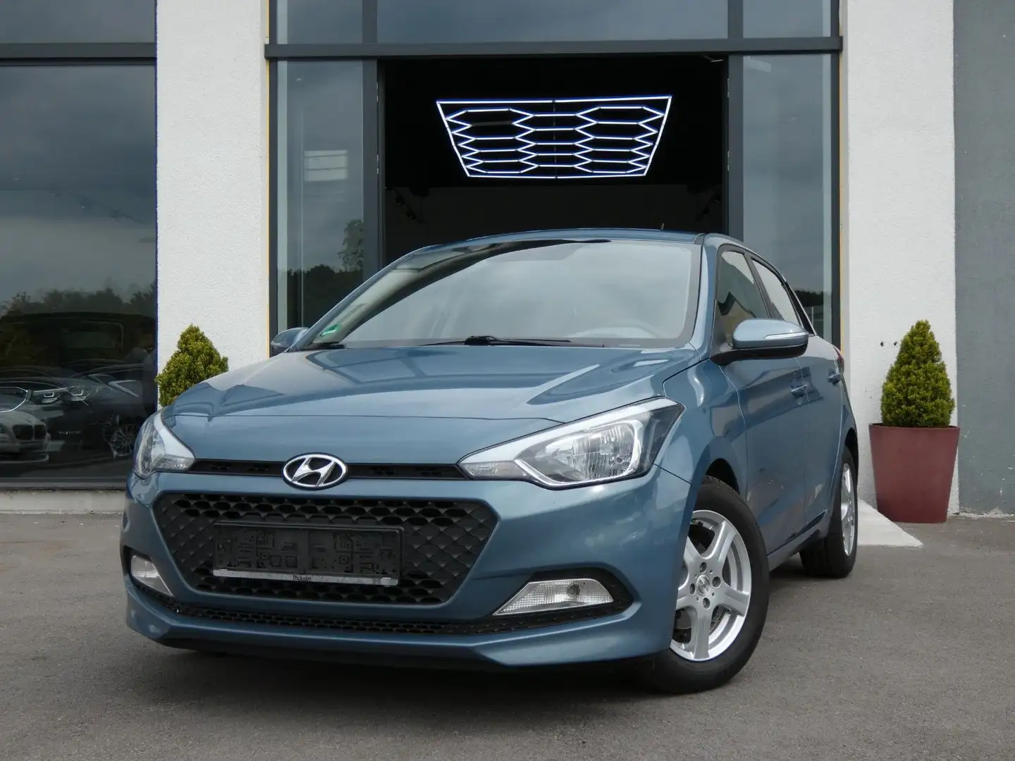 Hyundai i20 blue*1.Hand*Klima*Pdc*Shz* Blau - 1
