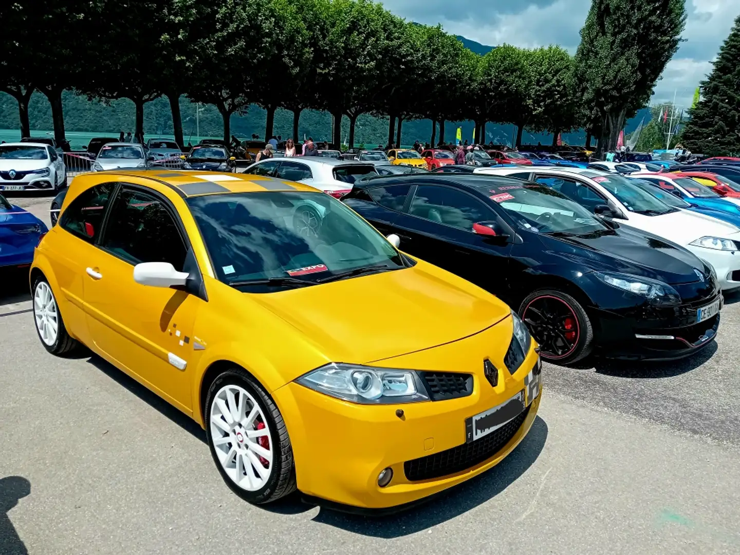Renault Megane R26 F1 TEAM Sárga - 2