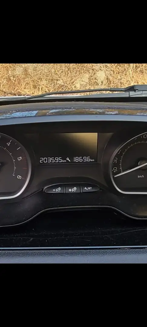 Peugeot 208 5p 1.4 hdi 8v Active - 2