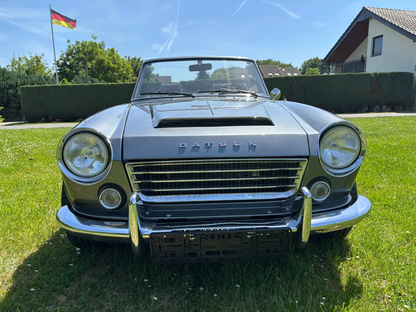 Nissan Datsun Cabriolet Fairlady Silber - 2