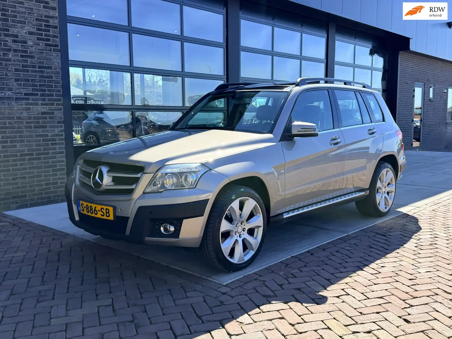 Mercedes-Benz GLK 350 4-Matic | Panorama | Leer | Camera | Navi | Grau - 1