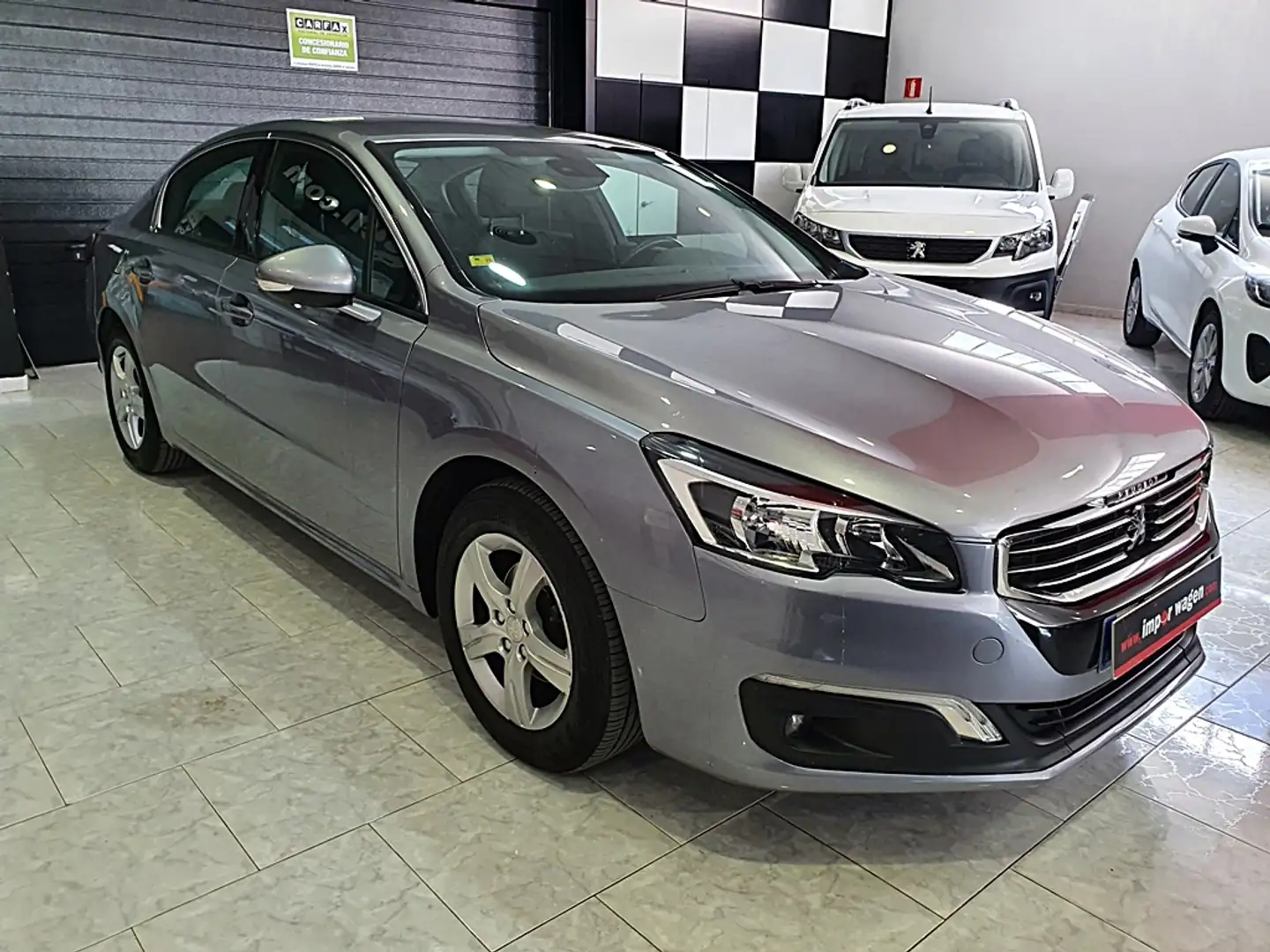 Peugeot 508 1.6BlueHDI Allure 120 EAT6 Gris - 2