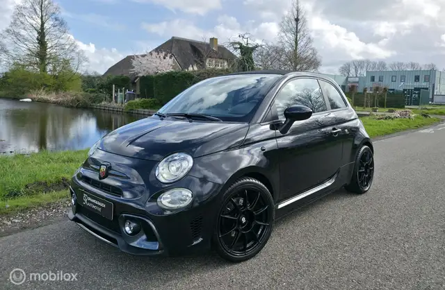Fiat 500C Abarth 1.4 T-Jet 595 / Carbon / Beats / Navi