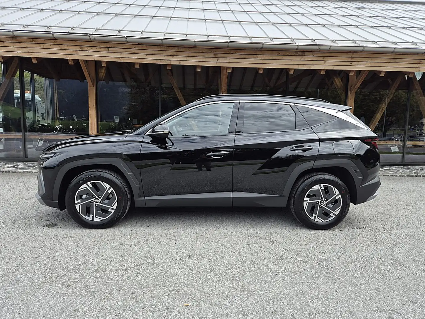 Hyundai TUCSON Tucson 1,6 T-GDI 48V 2WD Jubilé Schwarz - 2