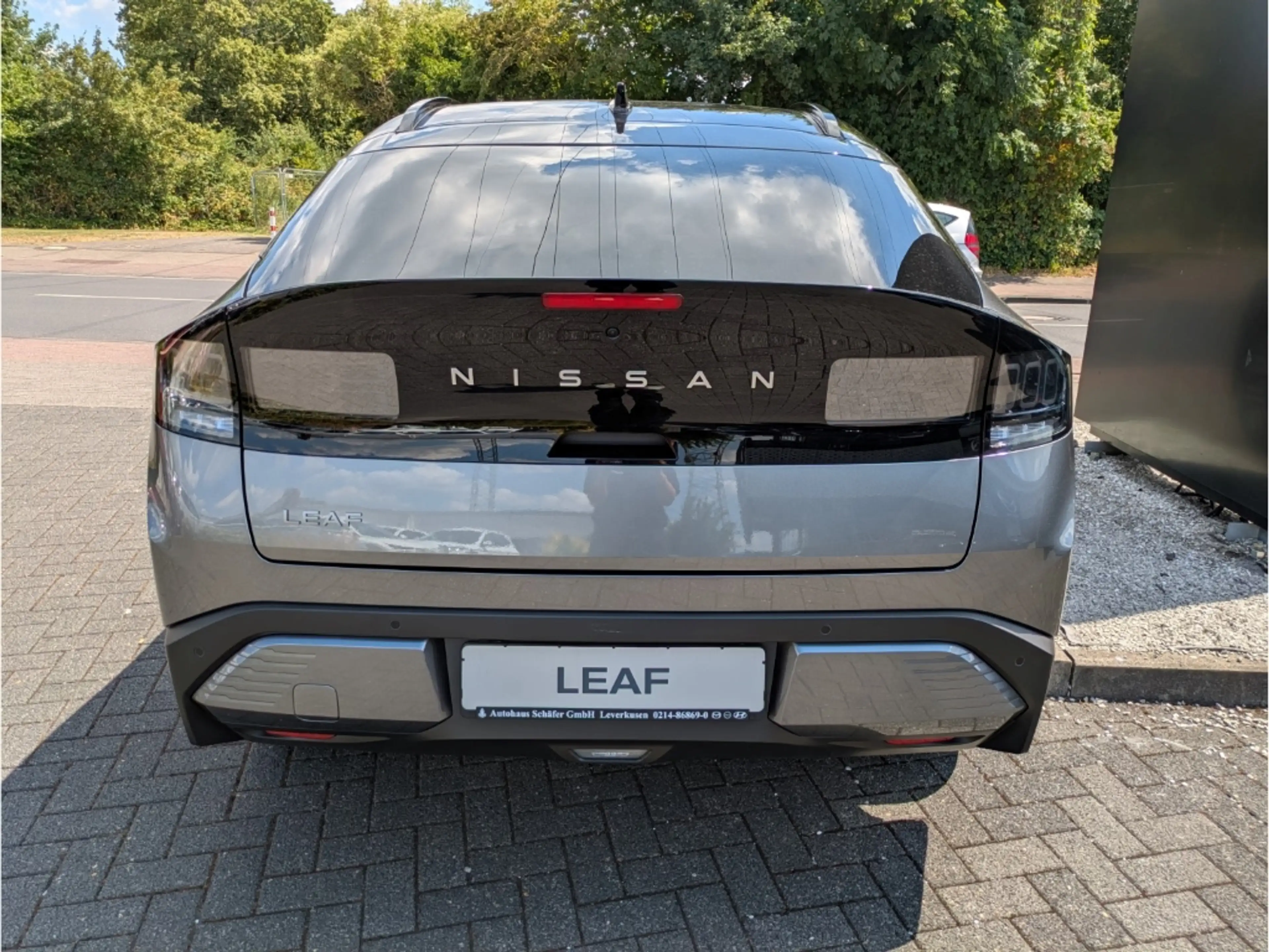Nissan Leaf (2026) ADVANCE 75kWh V2L 2-Farben HUD Panorama Nav — photo 4