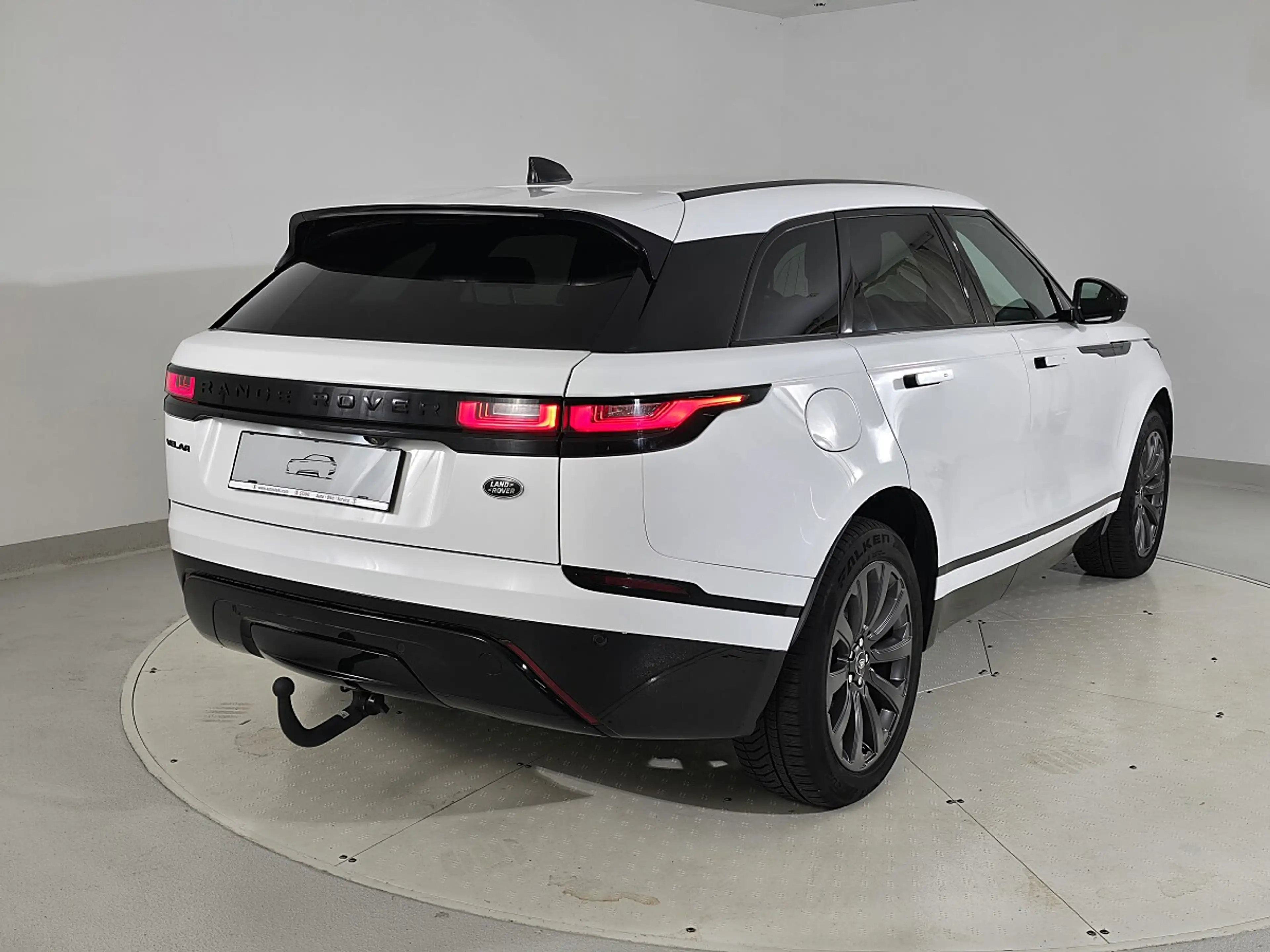 Land Rover Range Rover Velar 2.0 | Auto Stahl Wien 22 — photo 2