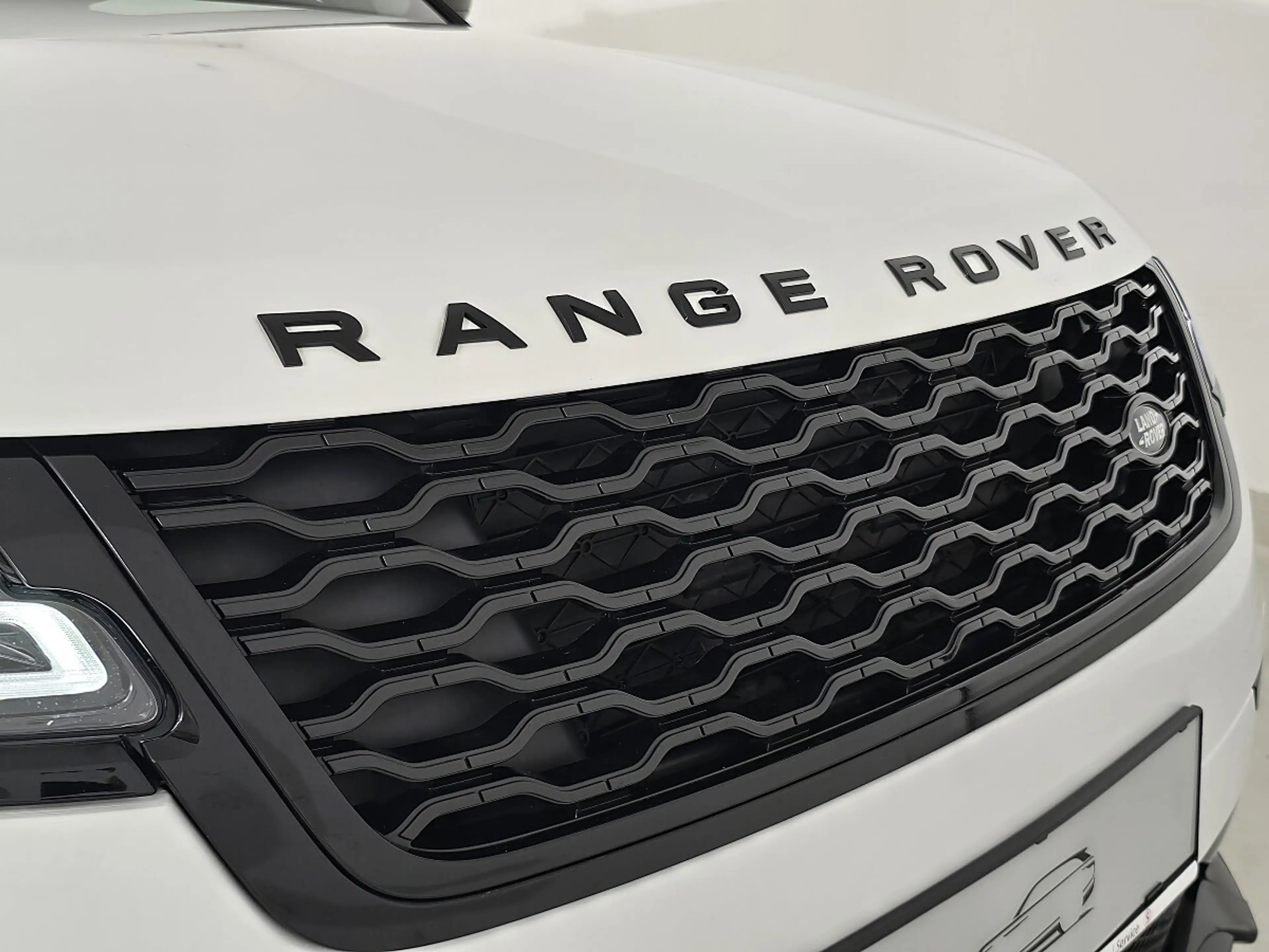 Land Rover Range Rover Velar 2.0 | Auto Stahl Wien 22 — photo 9