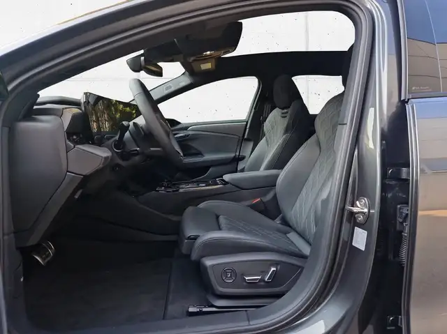 Audi S6 E-Tron view 7